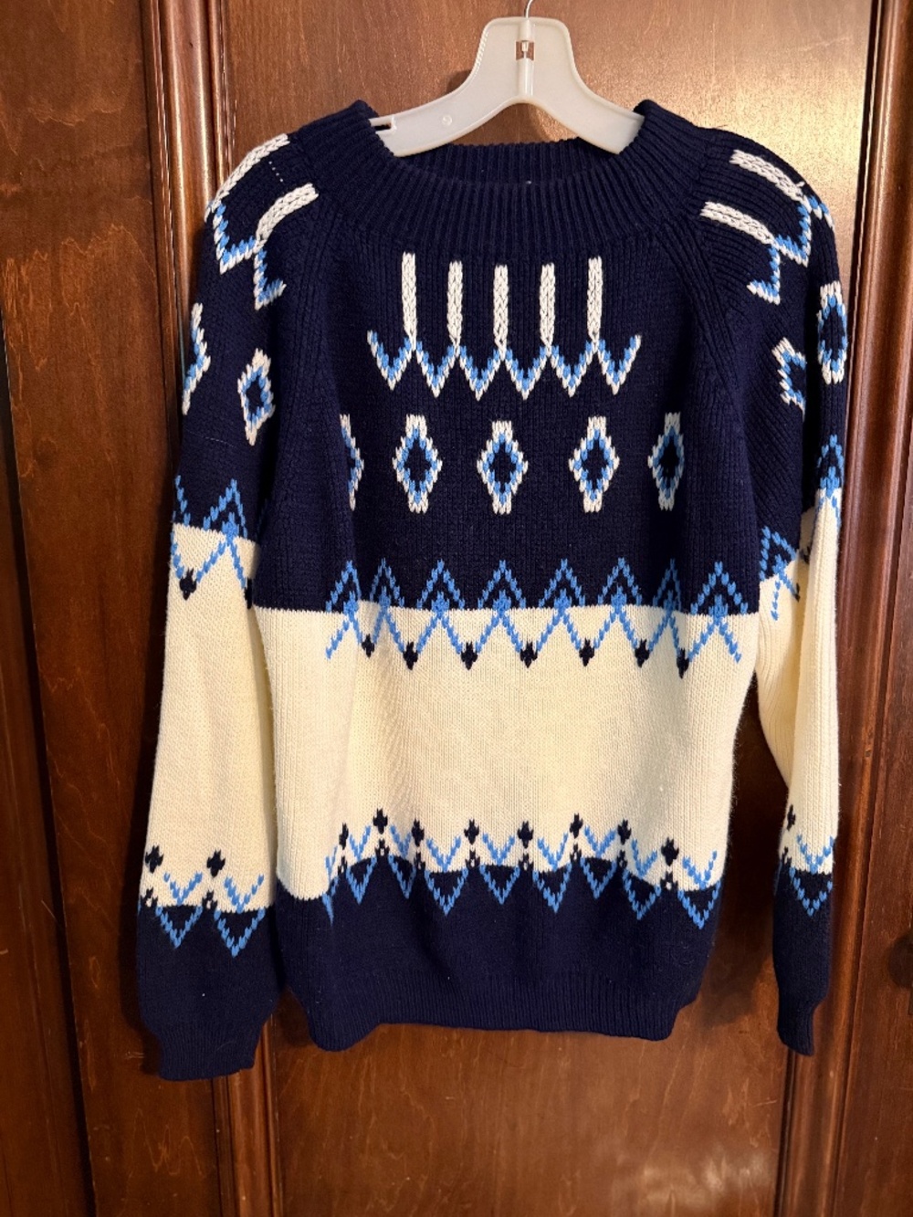 Vintage winter ski sweater blue